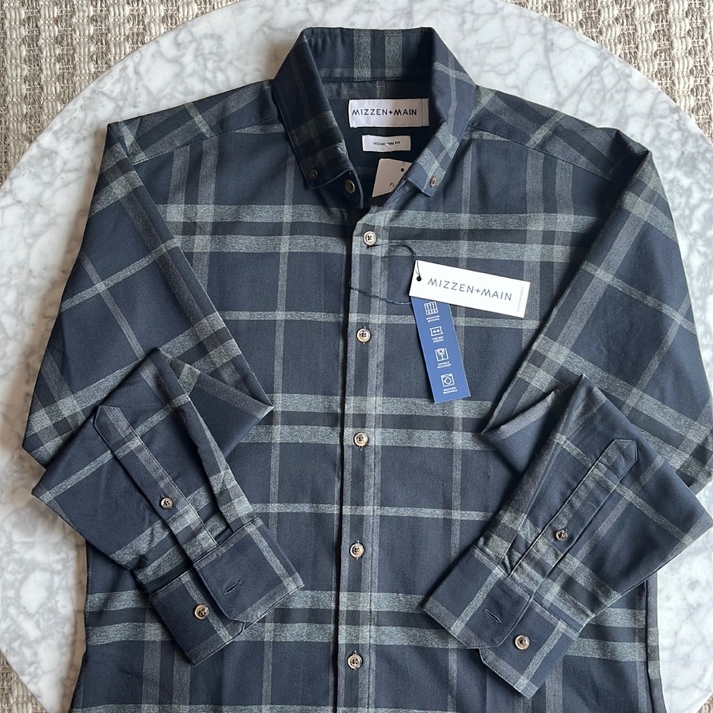 Mizzen + Main Performance Medium Trim Fit Button Down Shirt
